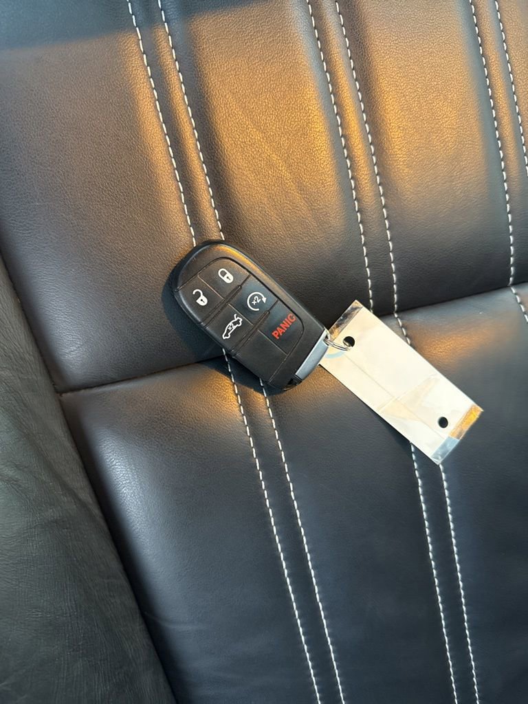 Used 2022 Chrysler 300 S w/ Safetytec Plus Group image 51