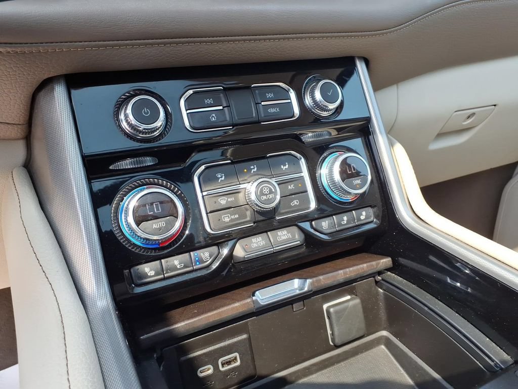 Certified 2021 GMC Yukon Denali AWD/4WD image 21