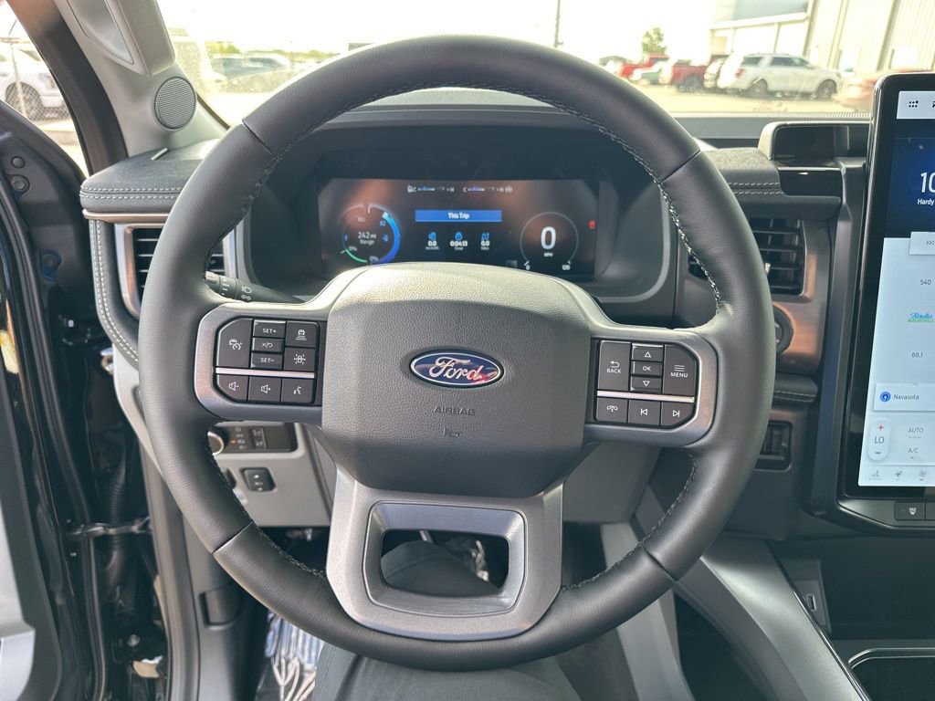 New 2025 Ford F150 Lightning Flash image 20