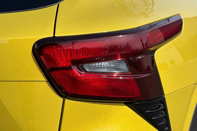 Certified 2025 Chevrolet Trax RS w/ Driver Confidence Package image 46