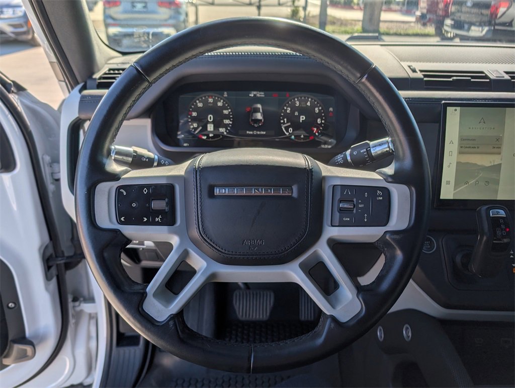 Used 2022 Land Rover Defender 110 X-Dynamic HSE image 15