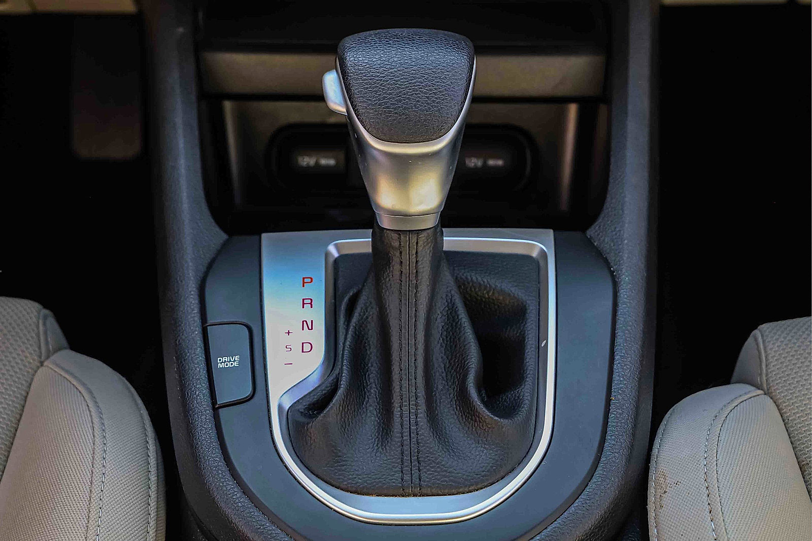 Certified 2023 Kia Forte LXS w/ LXS Technology Package FWD image 15
