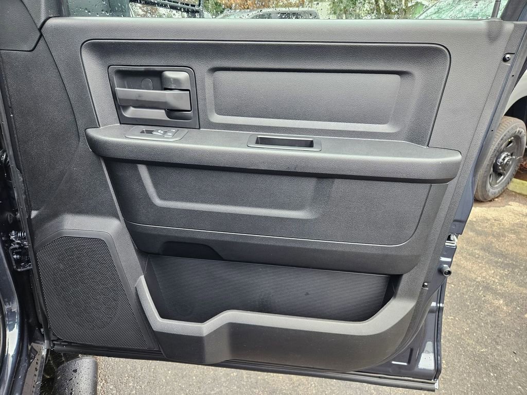 New 2026 RAM 3500 Tradesman image 17