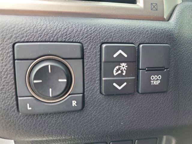 Used 2021 Lexus GX 460 Premium image 38