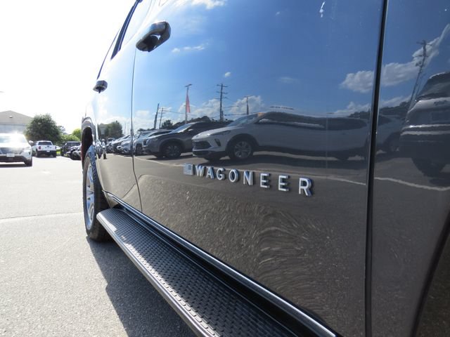 Used 2022 Jeep Wagoneer Series I RWD image 10