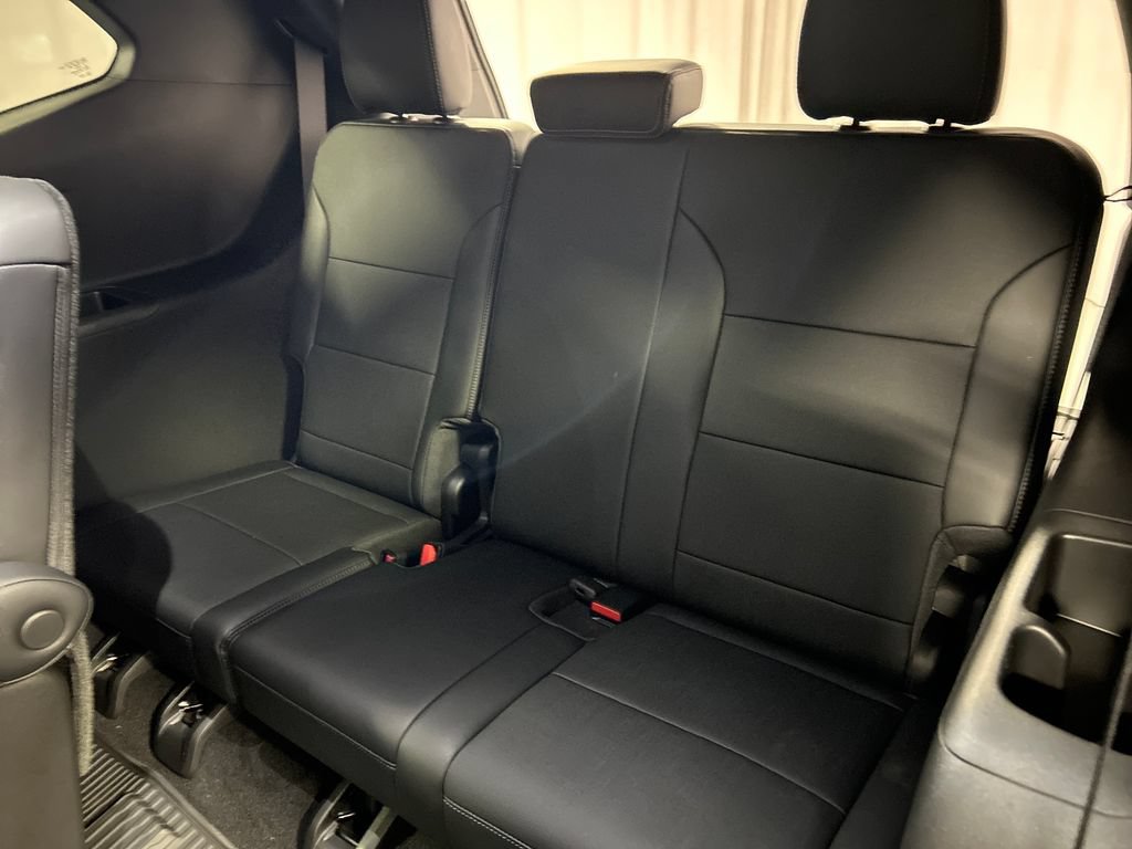 New 2026 Buick Enclave Preferred w/ Power Package AWD/4WD image 23