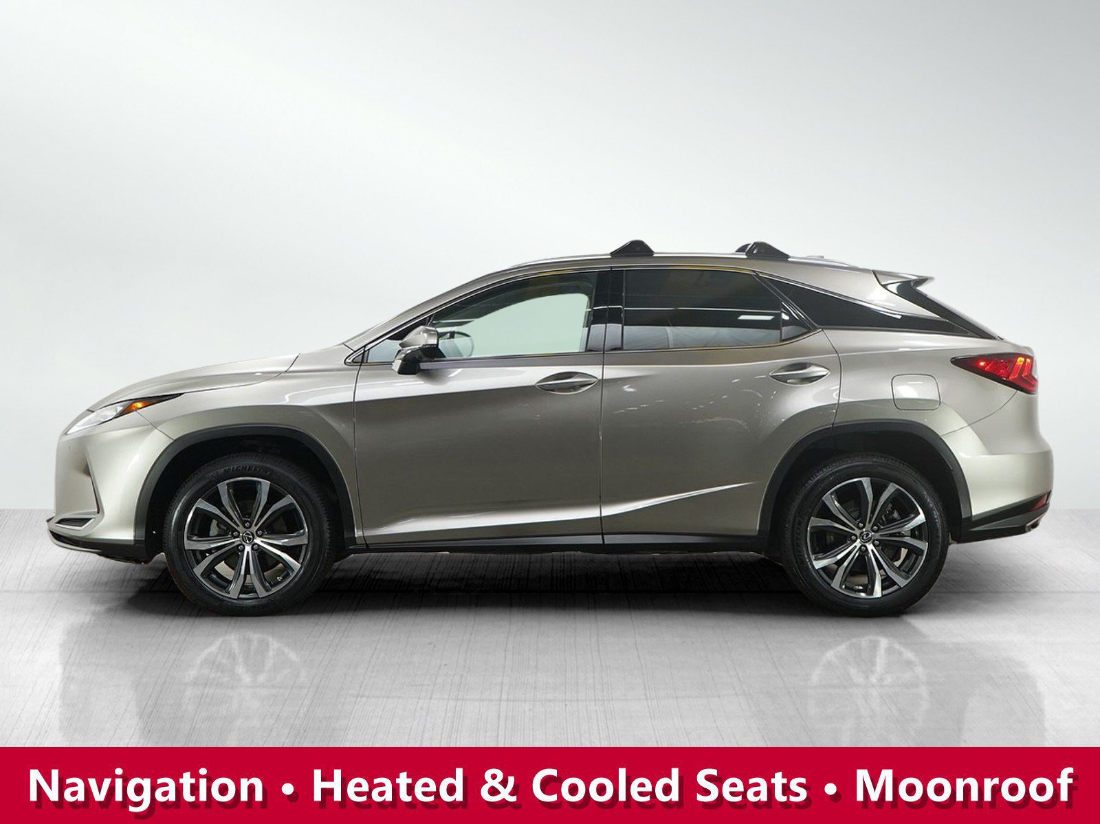 Used 2022 Lexus RX 350 FWD w/ Premium Package image 2