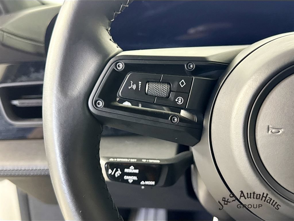Used 2022 Porsche Taycan GTS AWD/4WD image 13