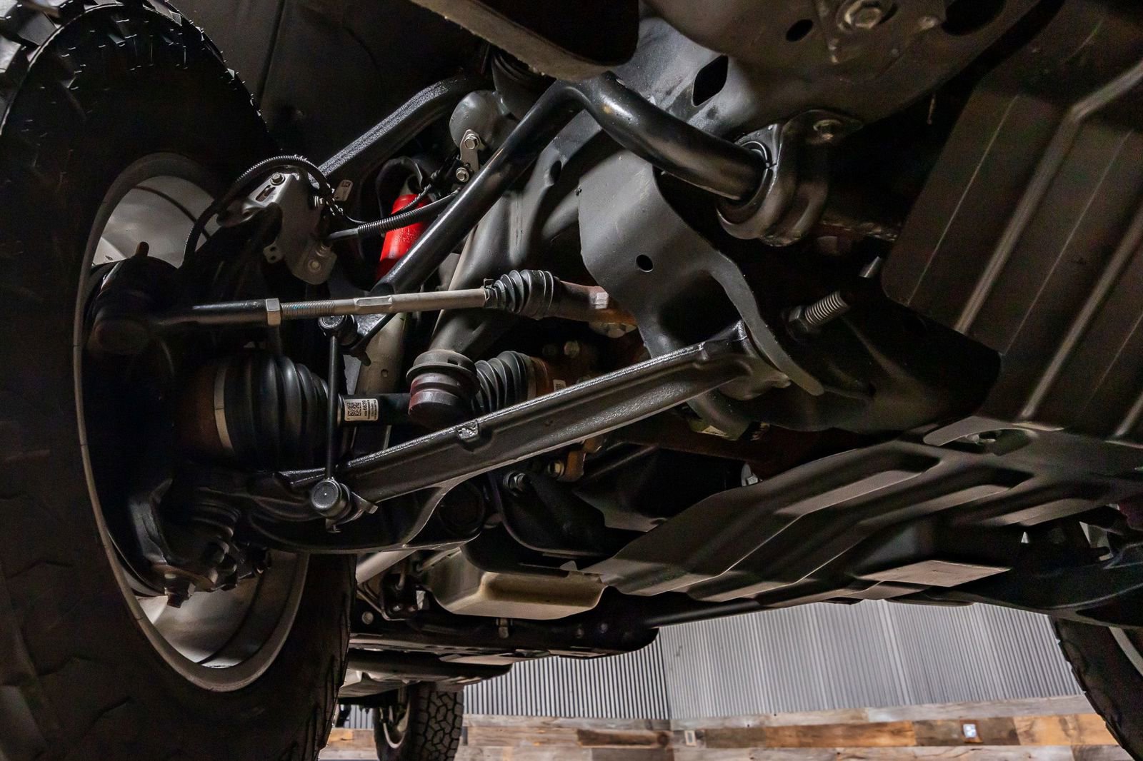 Used 2024 Chevrolet Silverado 2500 LTZ w/ LTZ Premium Package image 12