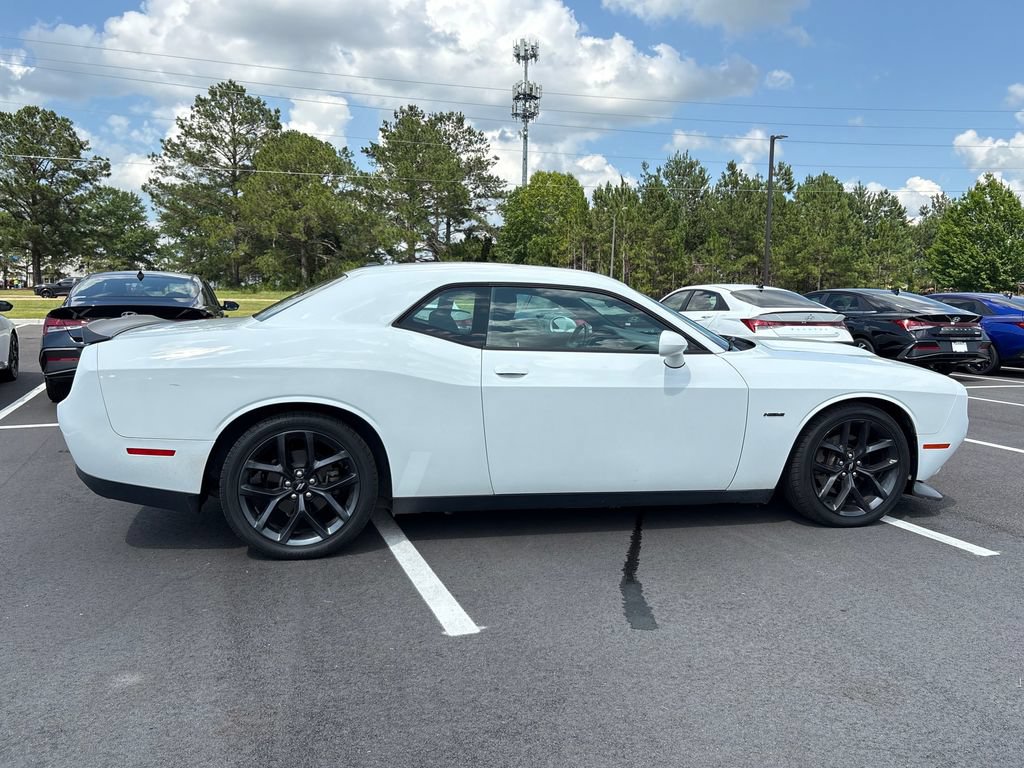 Used 2019 Dodge Challenger R/T w/ Driver Convenience Group RWD image 23