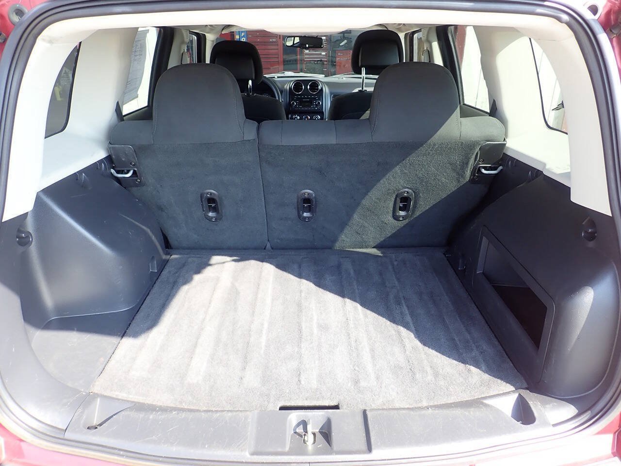 Used 2016 Jeep Patriot Sport w/ Power Value Group AWD/4WD image 15