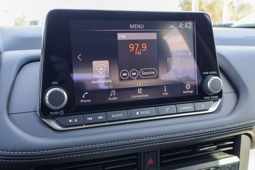 New 2026 Nissan Rogue SV image 5