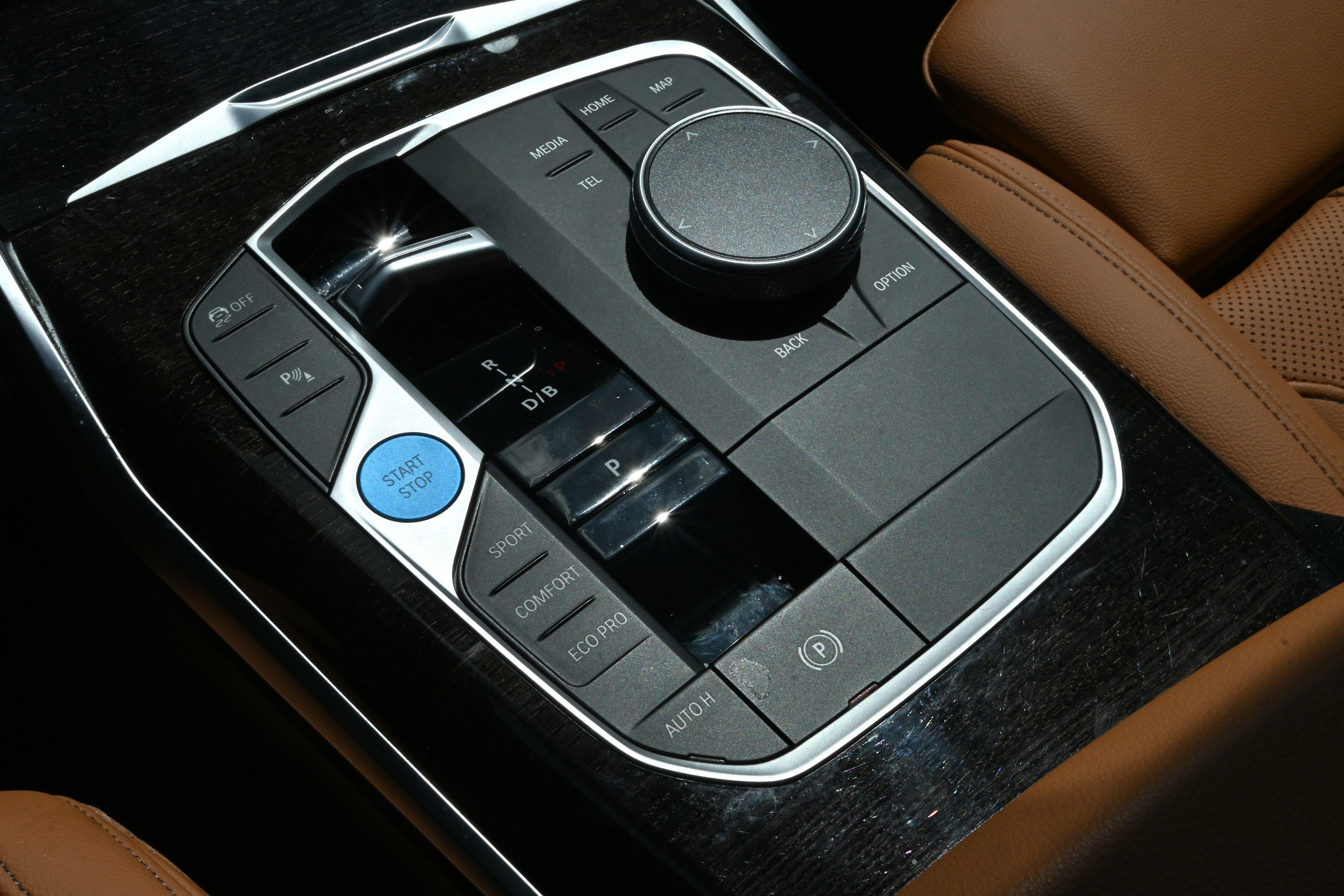 Certified 2023 BMW i4 eDrive40 w/ Premium Package RWD image 25