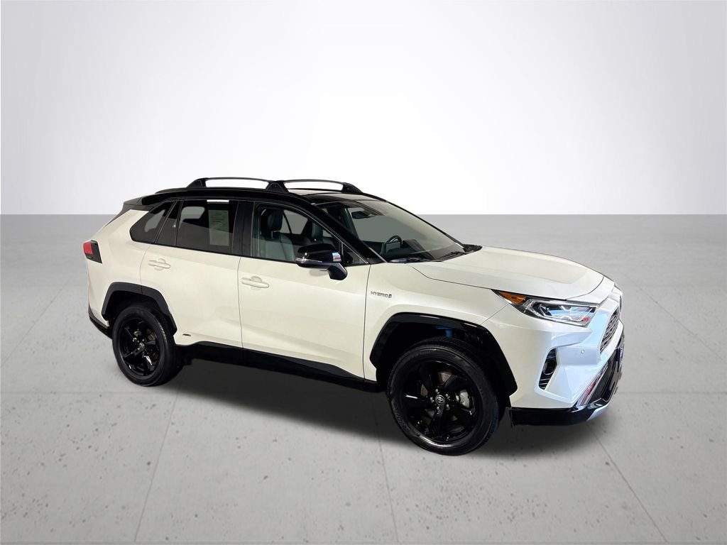 Used 2021 Toyota RAV4 XSE image 4