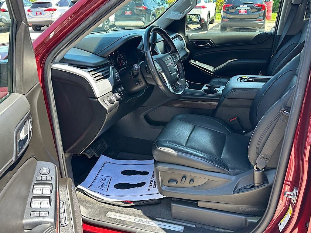 Used 2019 GMC Yukon SLT w/ Open Road Package AWD/4WD image 10