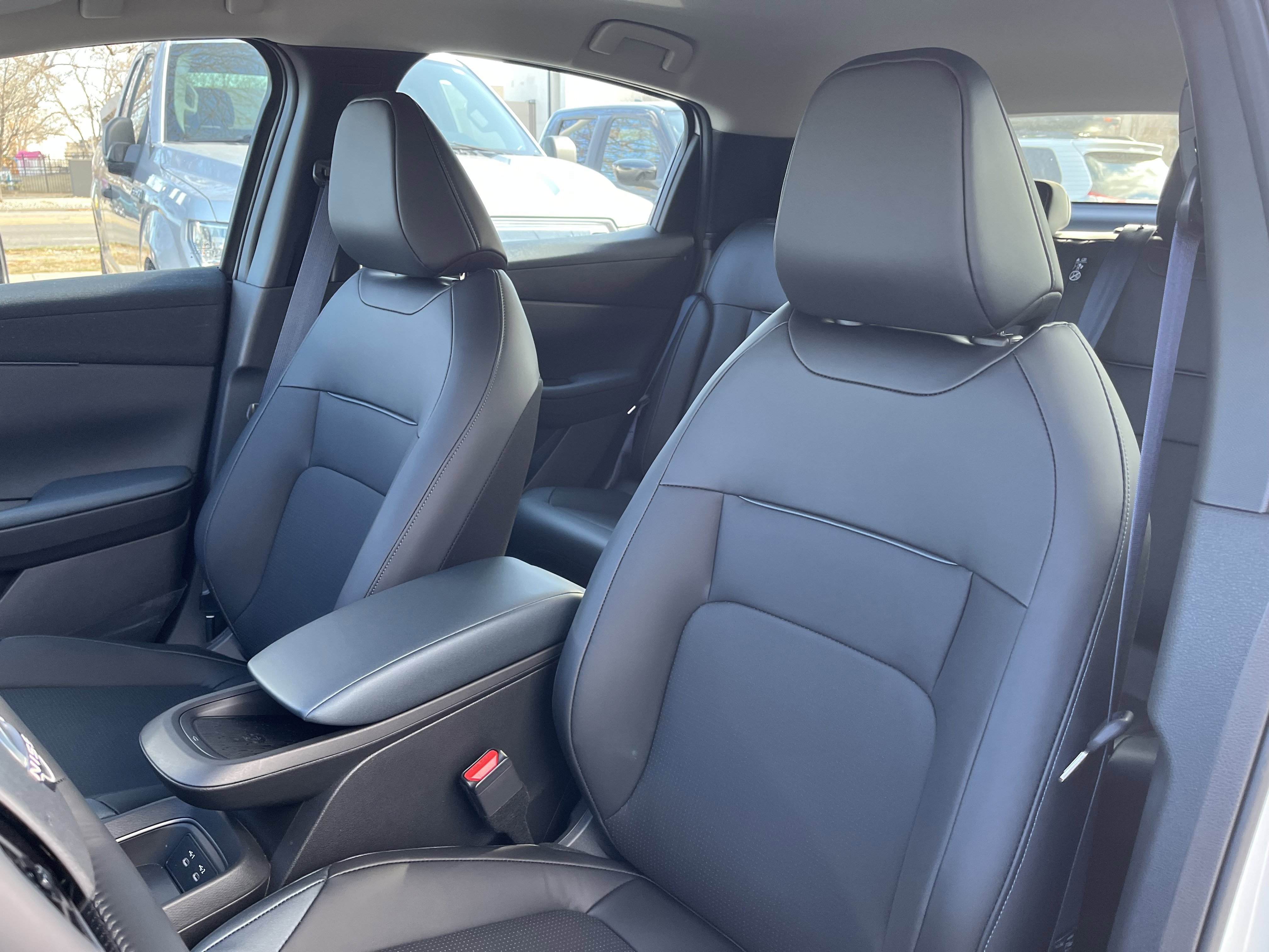 New 2026 Nissan Leaf SV+ w/ Floor Mat Package (SV+) image 9