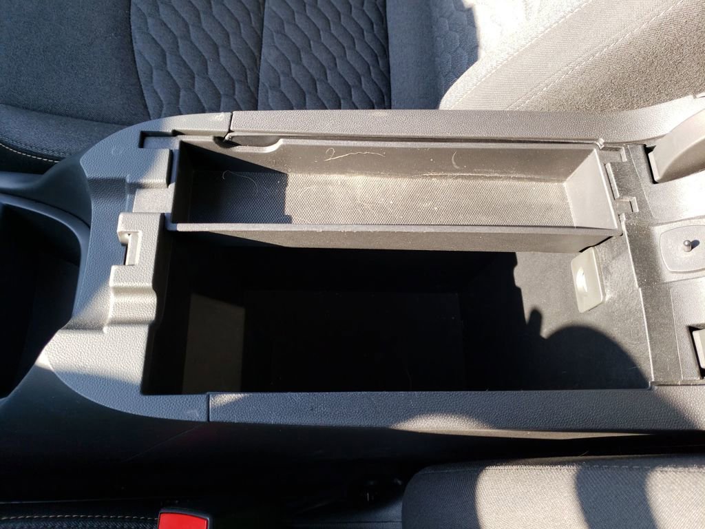 Used 2021 Chevrolet Equinox LT image 23