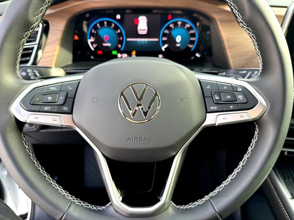 New 2026 Volkswagen Atlas SE FWD image 12