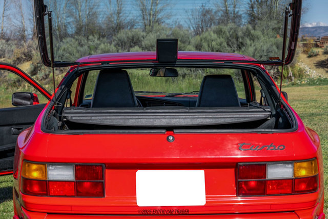 Used 1988 Porsche 944 Turbo image 79