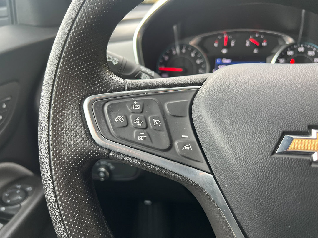 Used 2023 Chevrolet Equinox LS w/ LS Convenience Package image 16