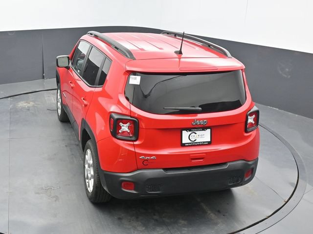 Used 2023 Jeep Renegade Latitude w/ Premium Group AWD/4WD image 49