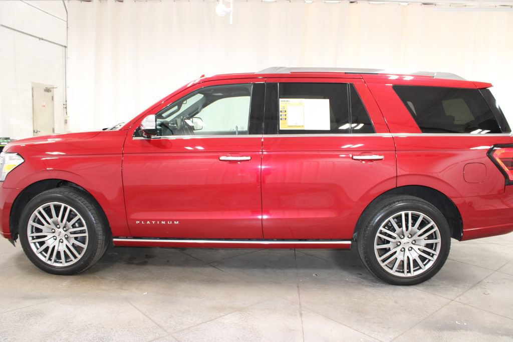 Used 2022 Ford Expedition Platinum AWD/4WD image 6