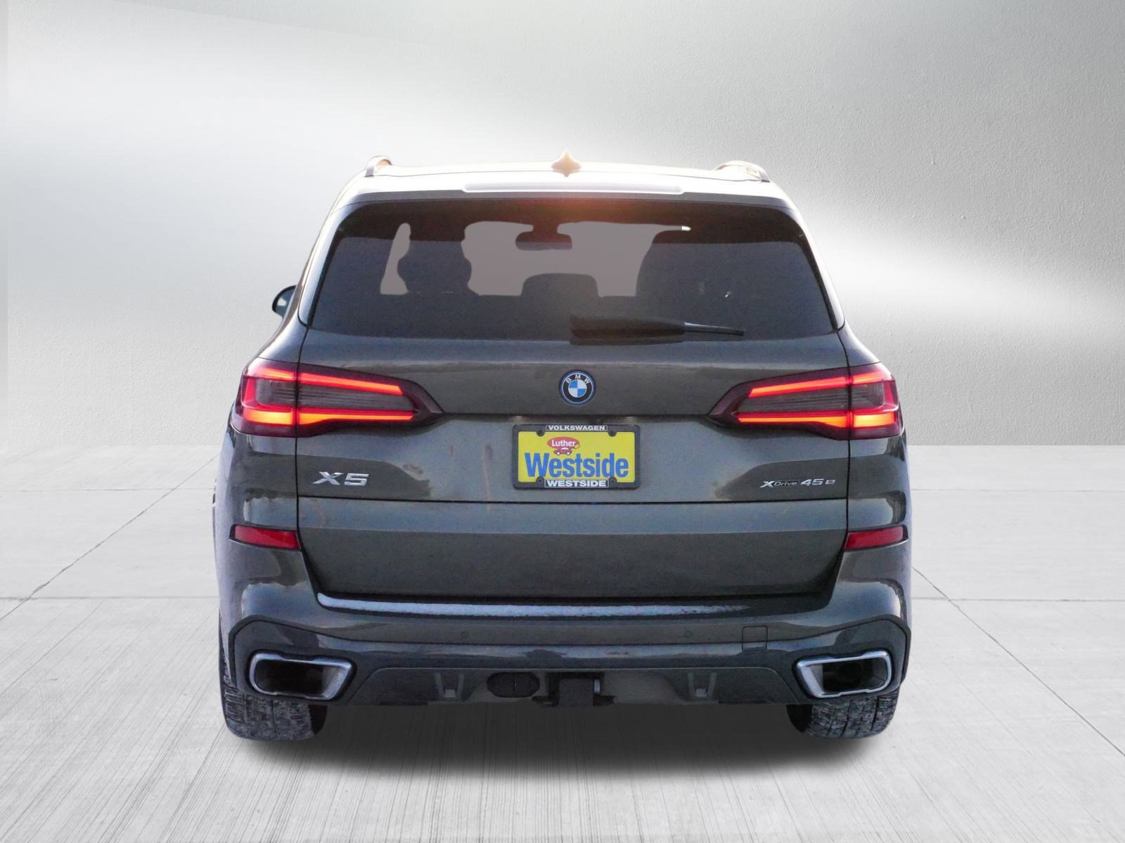 Used 2023 BMW X5 xDrive45e w/ M Sport Package image 6