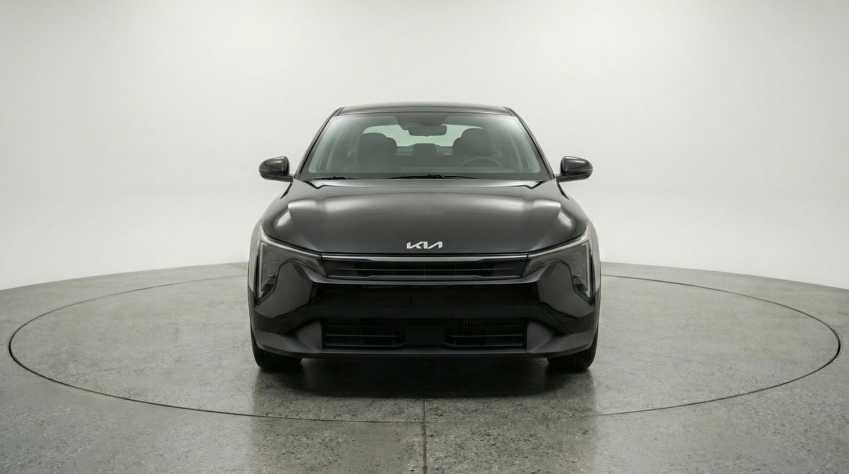 Used 2025 Kia K4 FWD image 2
