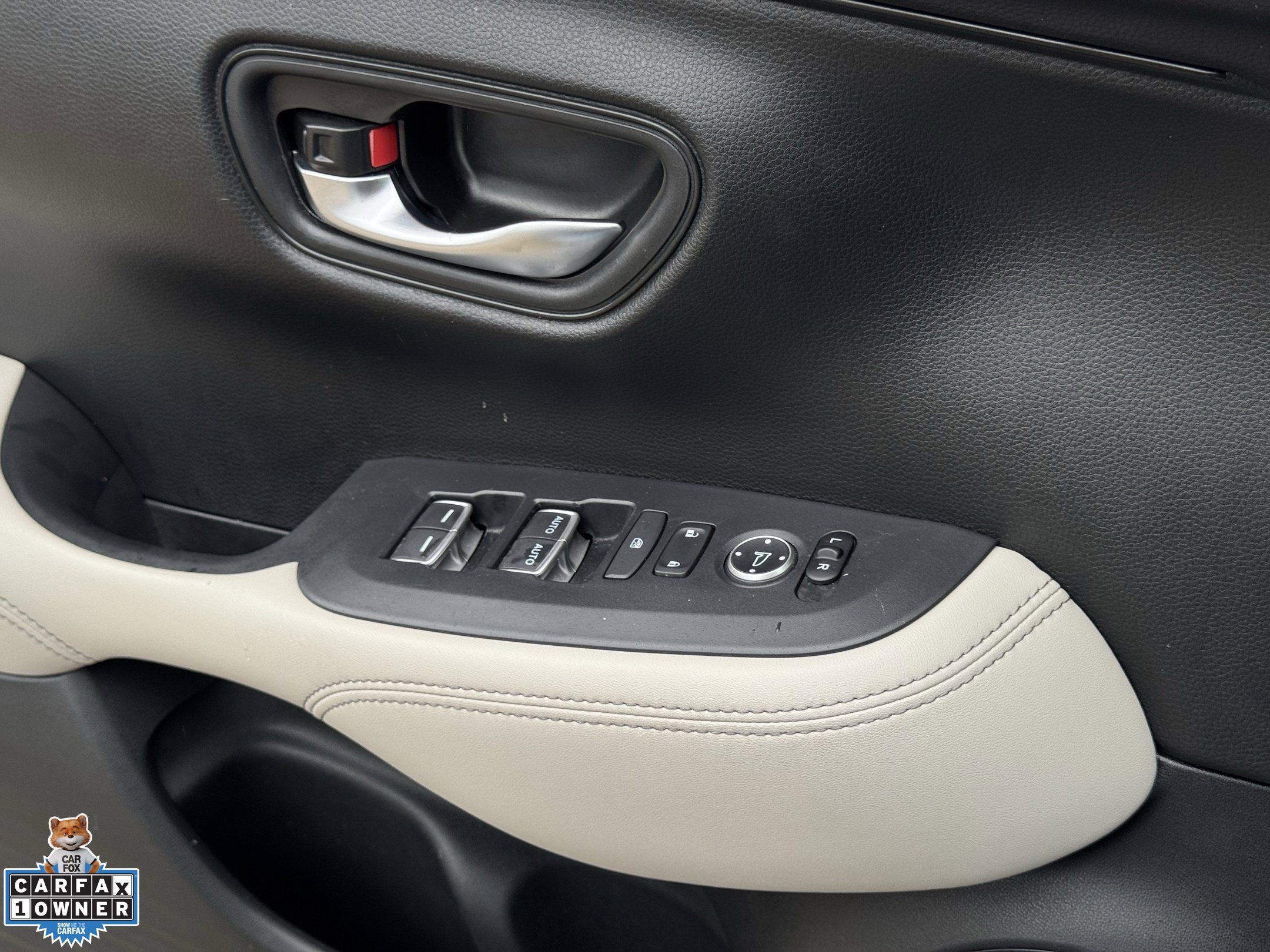 Used 2023 Honda HR-V EX-L image 27