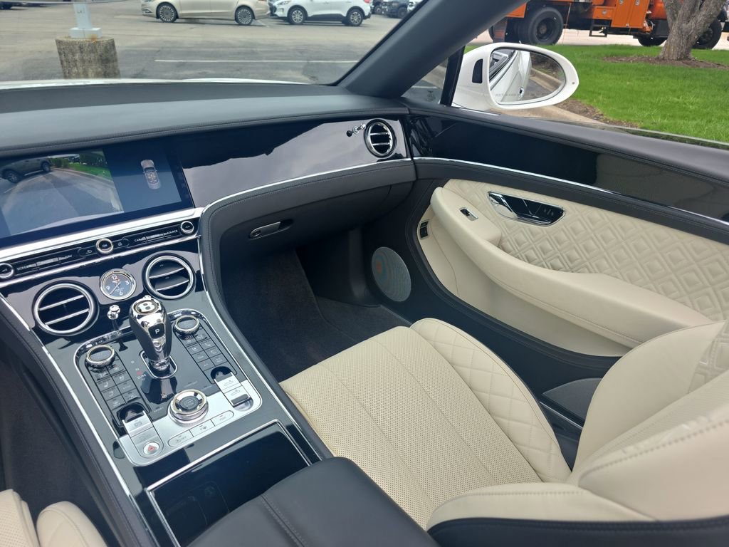 Used 2020 Bentley Continental GT image 29