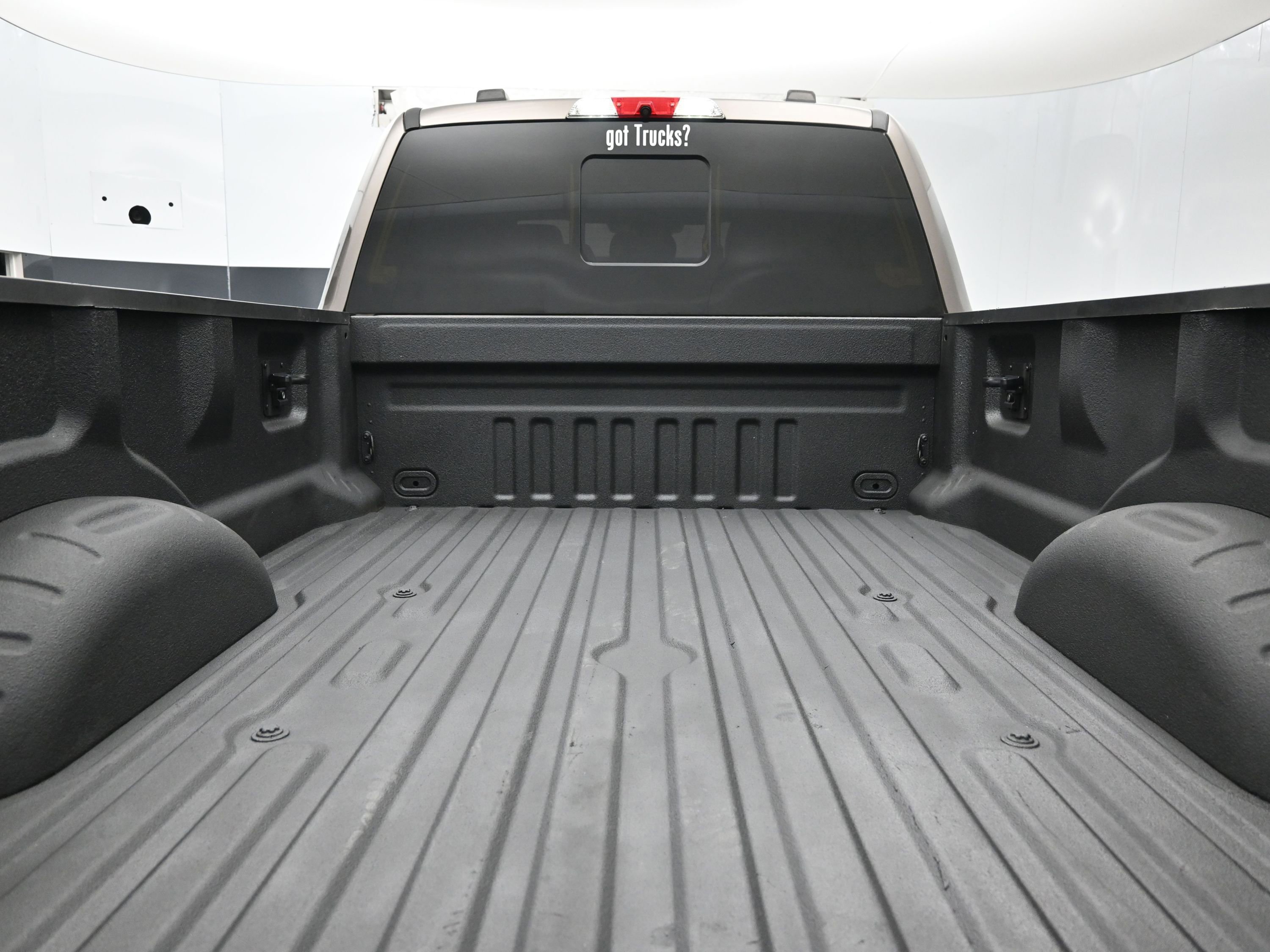 Used 2022 Ford F350 King Ranch image 7