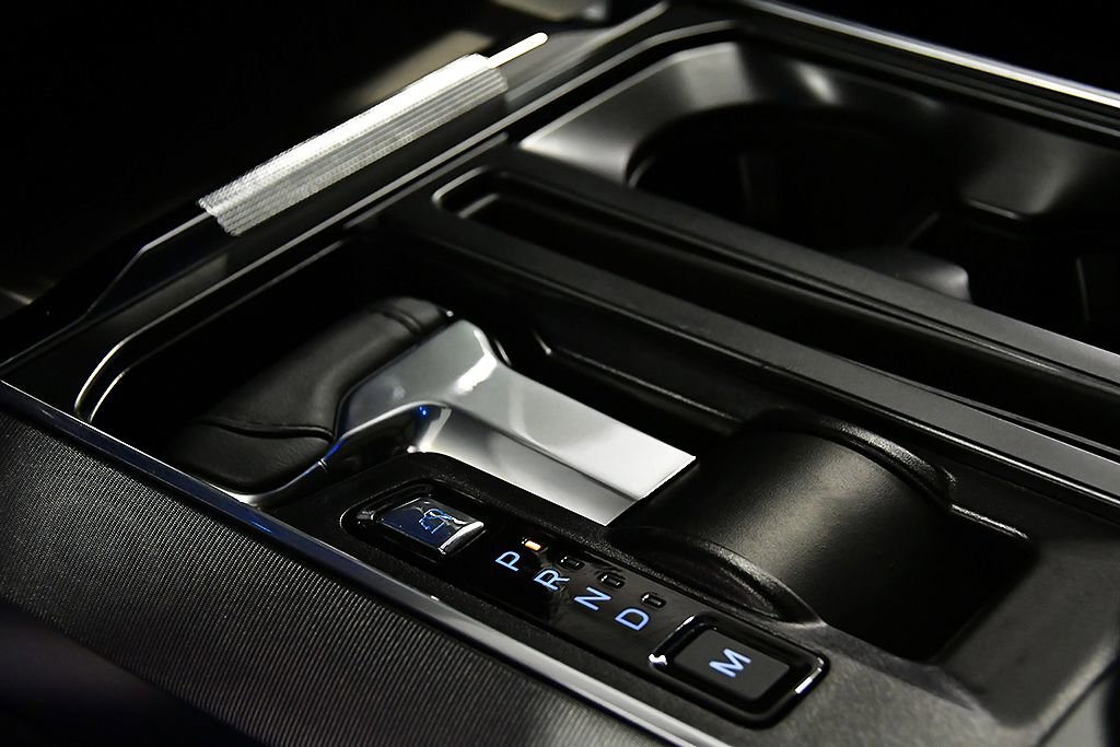 Used 2025 Ford F150 Platinum w/ Equipment Group 702A High image 30