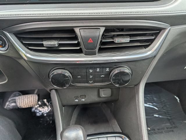 Used 2024 Buick Encore GX Preferred FWD image 18