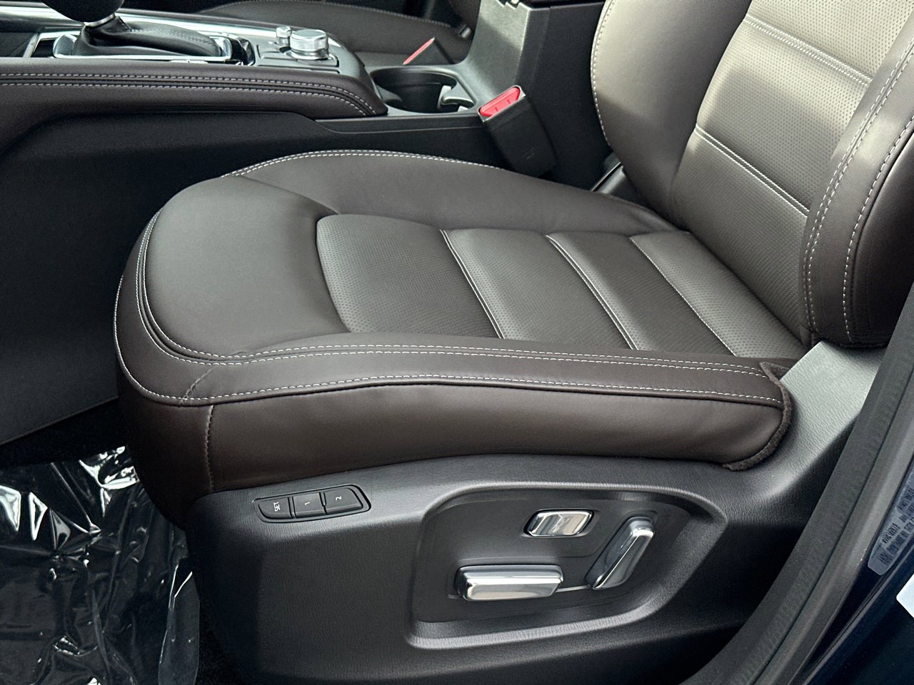 New 2025 MAZDA CX-5 Signature image 17