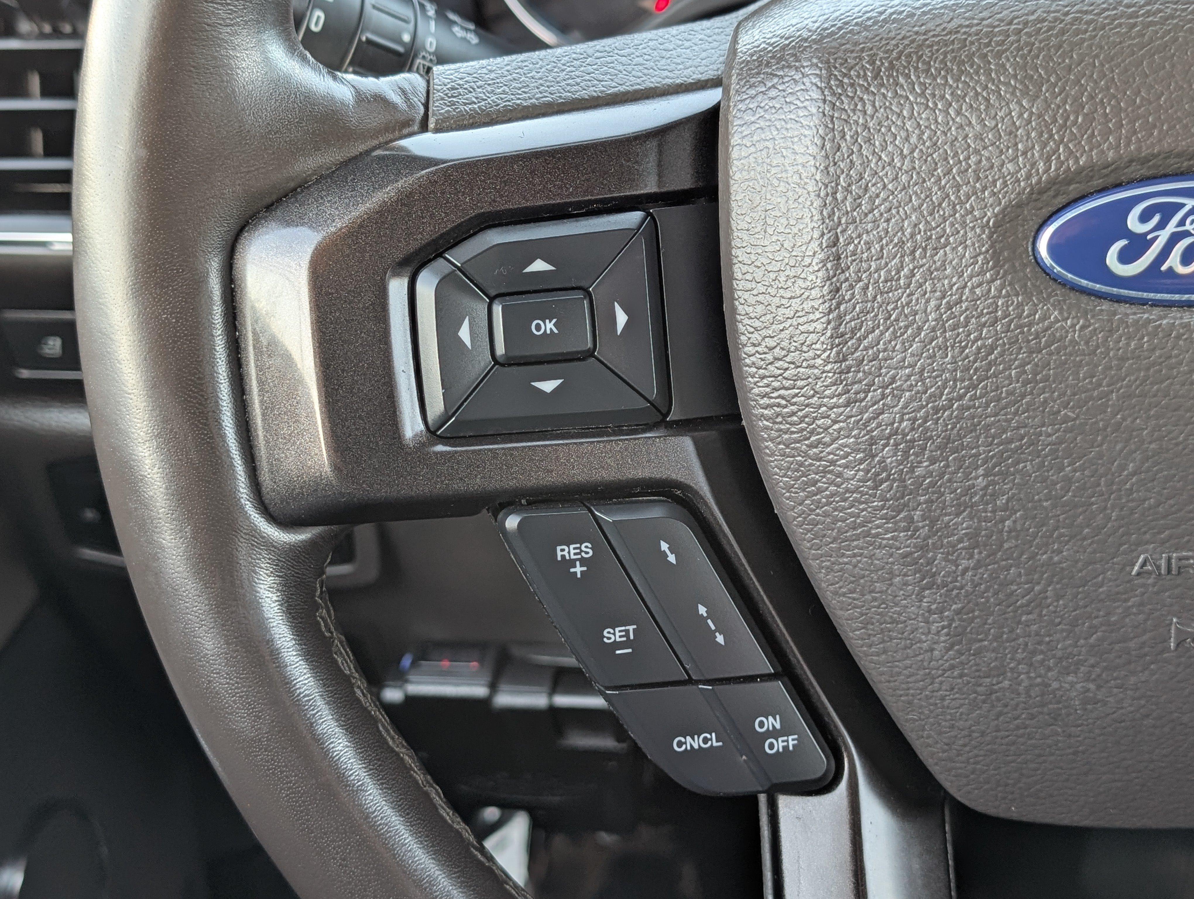 Used 2021 Ford Expedition Max Limited AWD/4WD image 26
