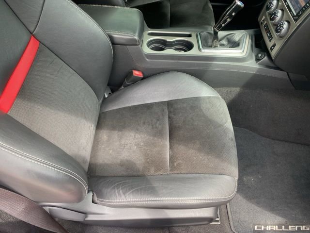 Used 2012 Dodge Challenger SRT8 RWD image 19