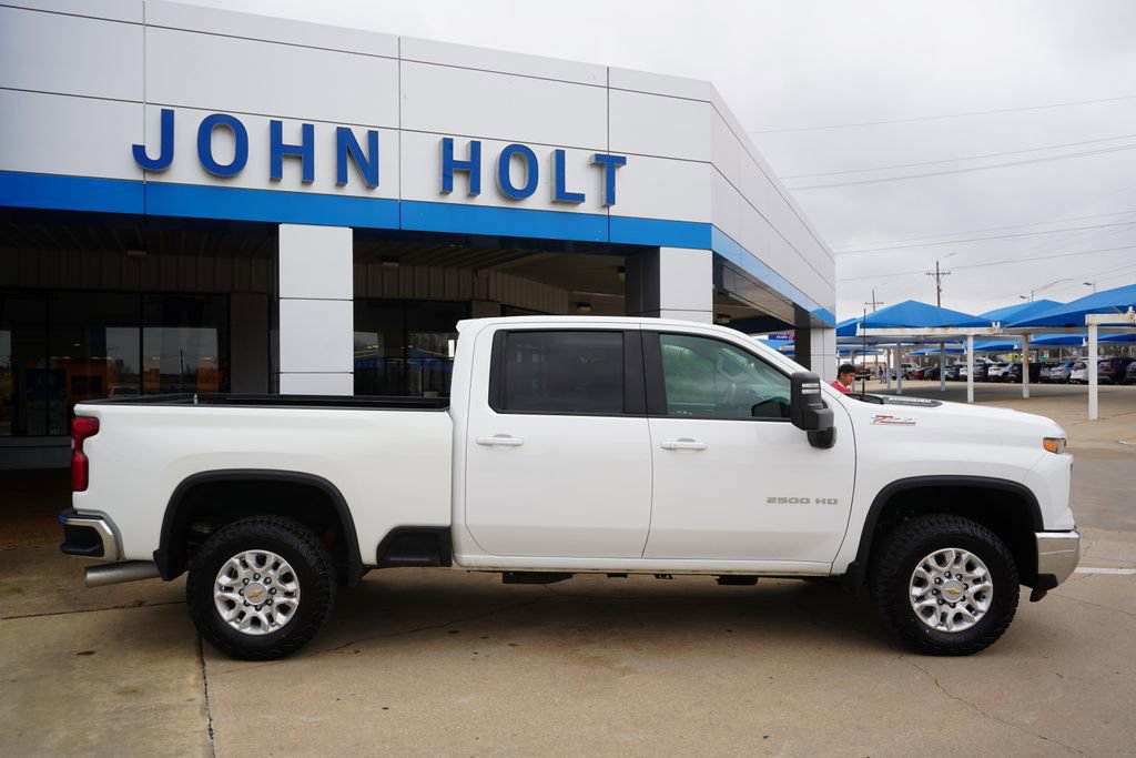 Used 2024 Chevrolet Silverado 2500 LT image 10