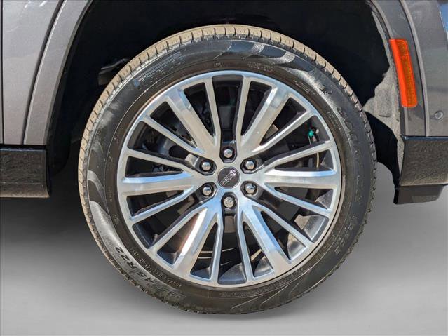 Used 2024 Jeep Grand Wagoneer L Series III image 24