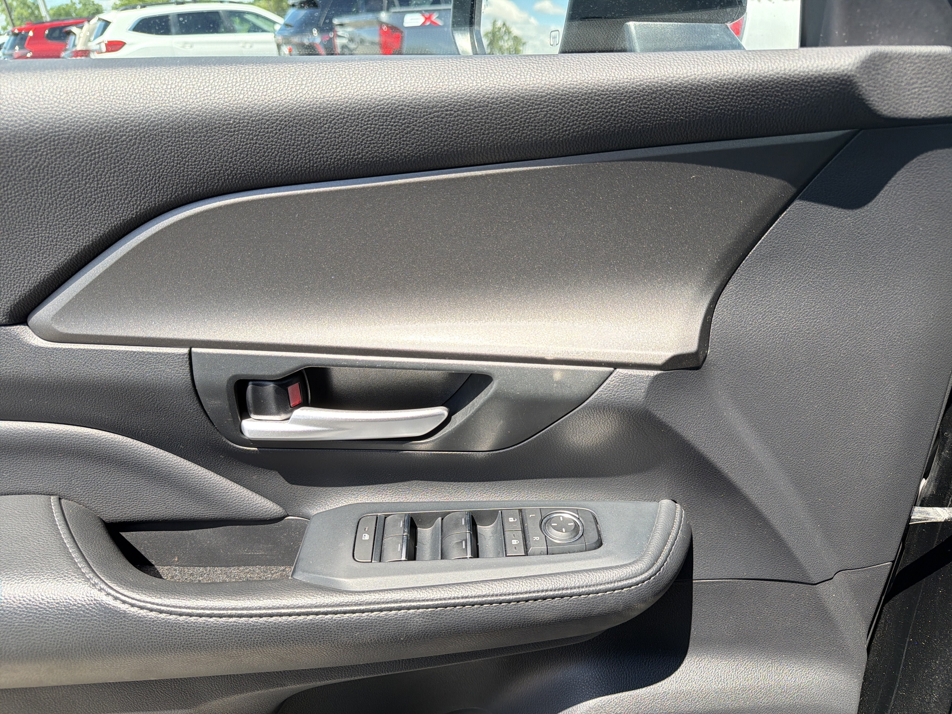 Certified 2024 Toyota Grand Highlander AWD image 15