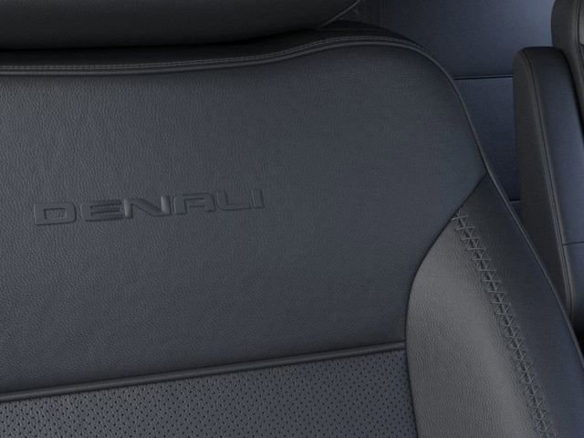 New 2026 GMC Yukon Denali w/ Sun & Power Step Package image 25