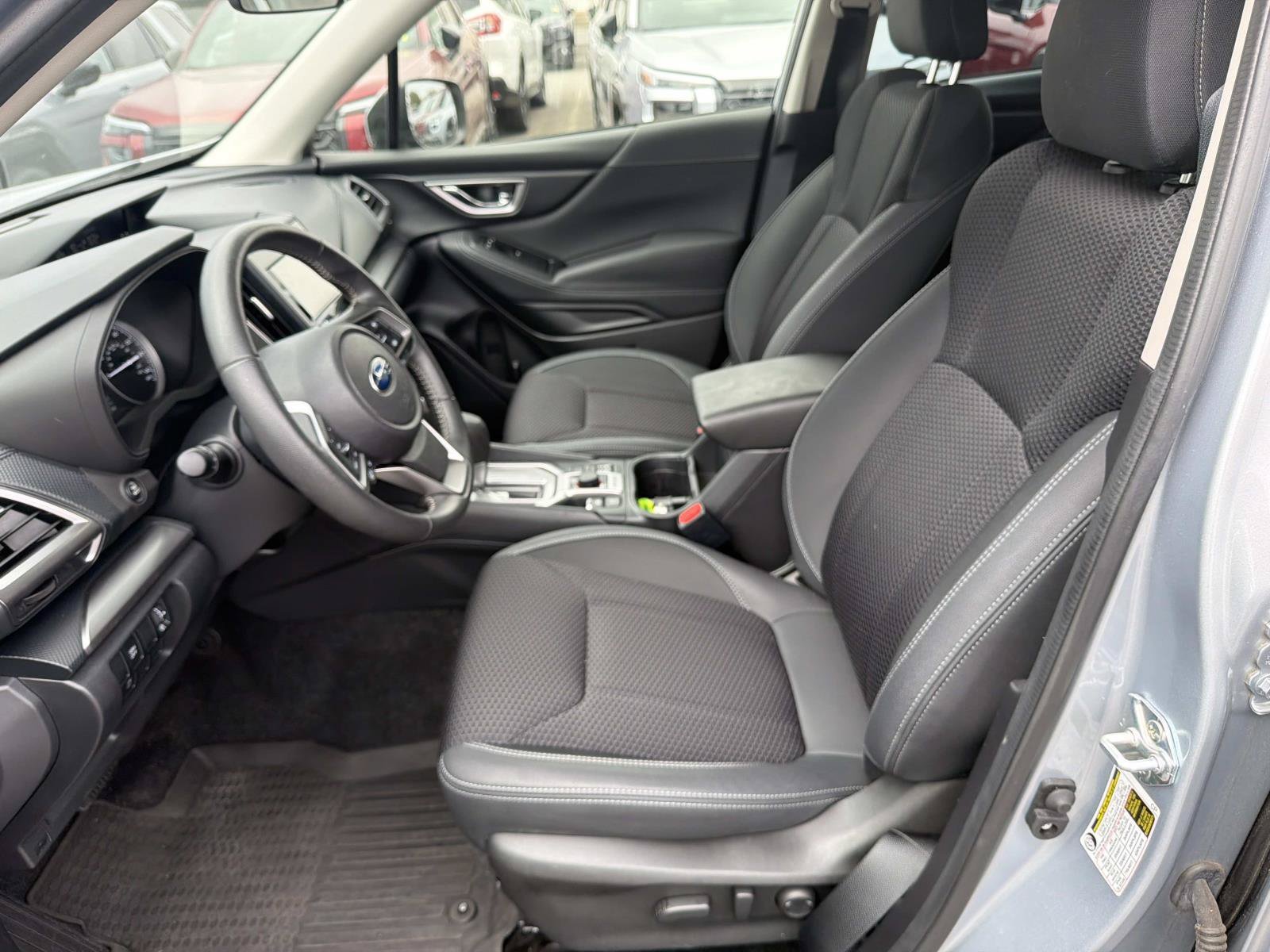 Certified 2023 Subaru Forester Premium AWD/4WD image 2