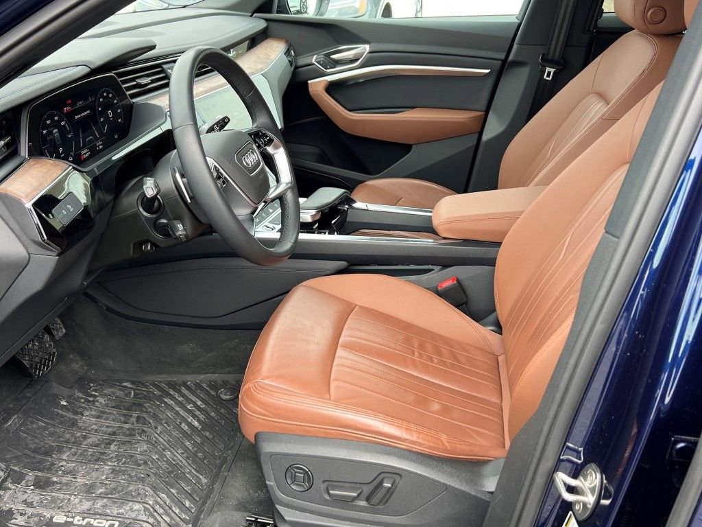 Certified 2022 Audi e-tron Premium w/ Convenience Plus Package image 3