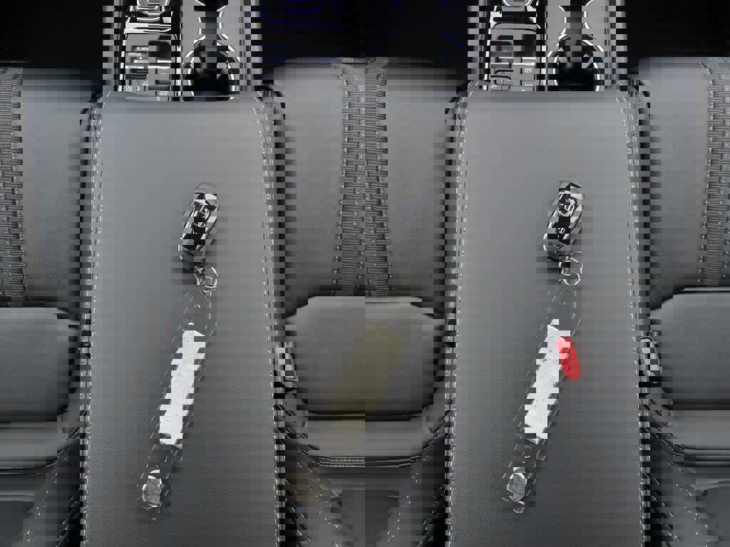 New 2025 Honda Pilot Touring image 29