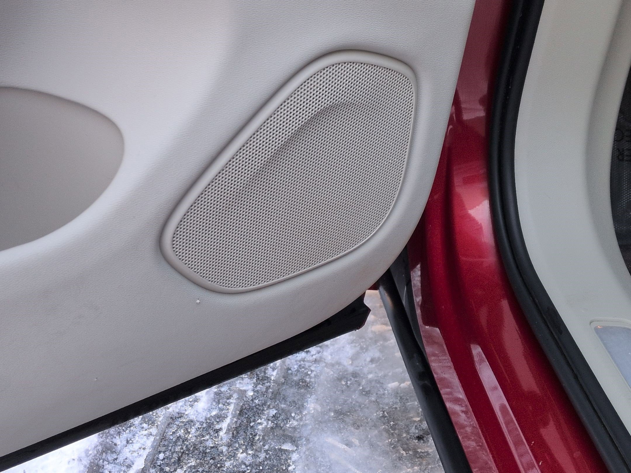 Certified 2023 Volvo XC60 T8 Plus image 13