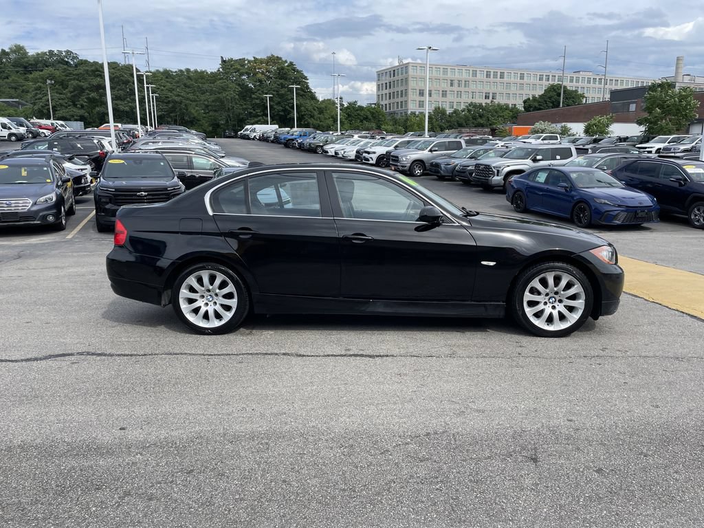 Used 2006 BMW 330xi Sedan AWD/4WD image 7