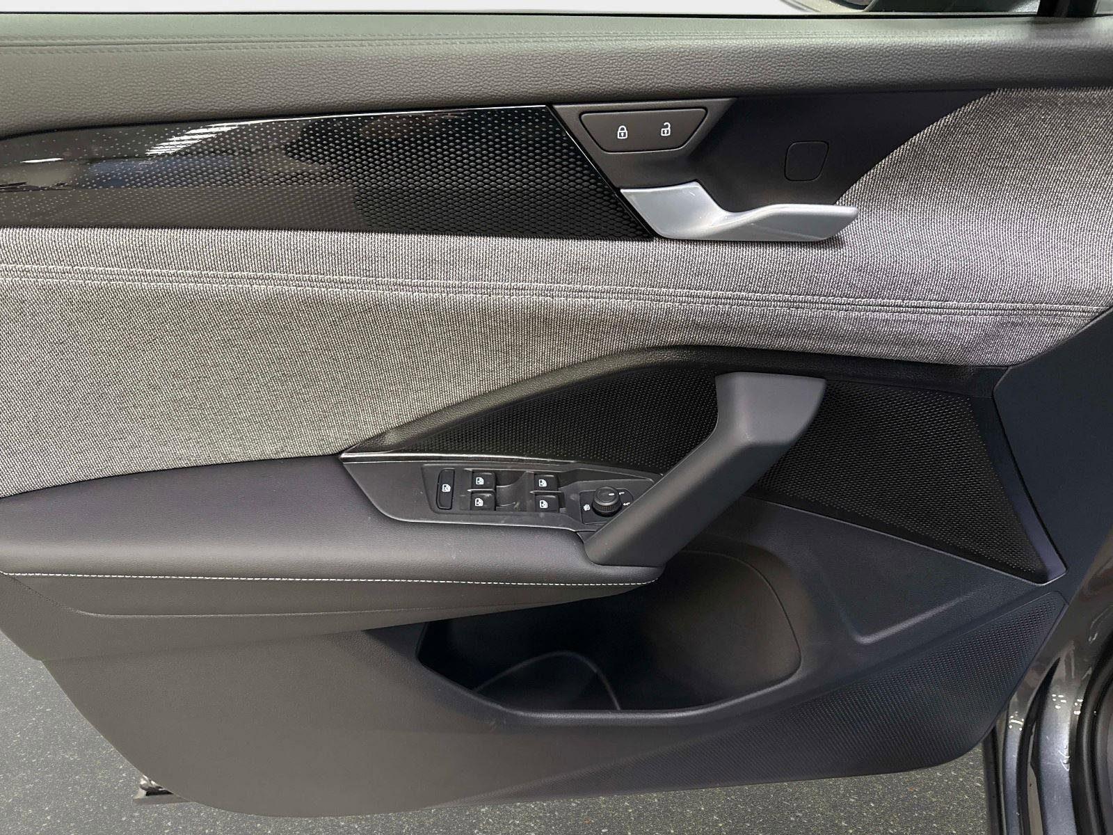 New 2026 Volkswagen Tiguan S image 18