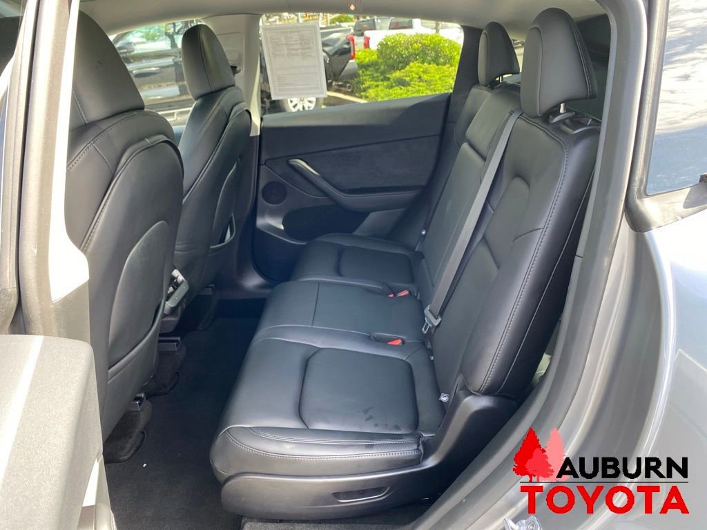Used 2025 Tesla Model Y Long Range AWD/4WD image 29