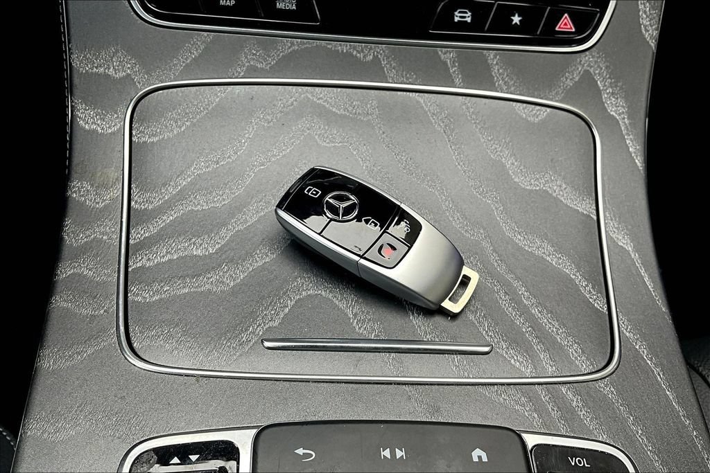 Certified 2021 Mercedes-Benz E 350 4MATIC Sedan image 10