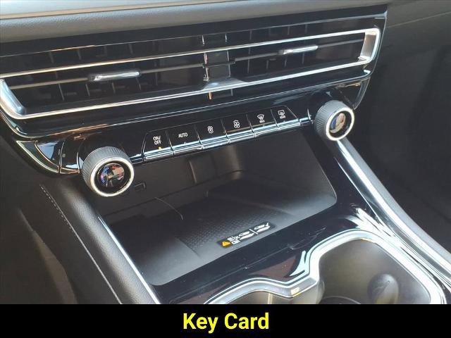 New 2026 Chevrolet Traverse LT w/ Driver Confidence Package image 13