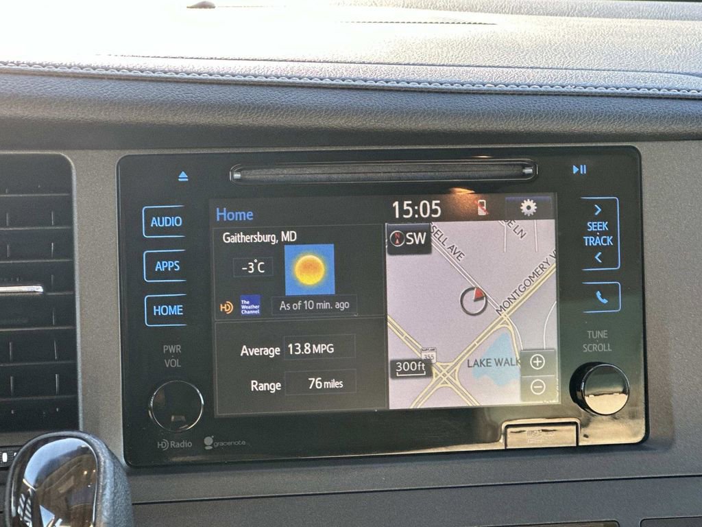 Used 2015 Toyota Sienna Limited image 11